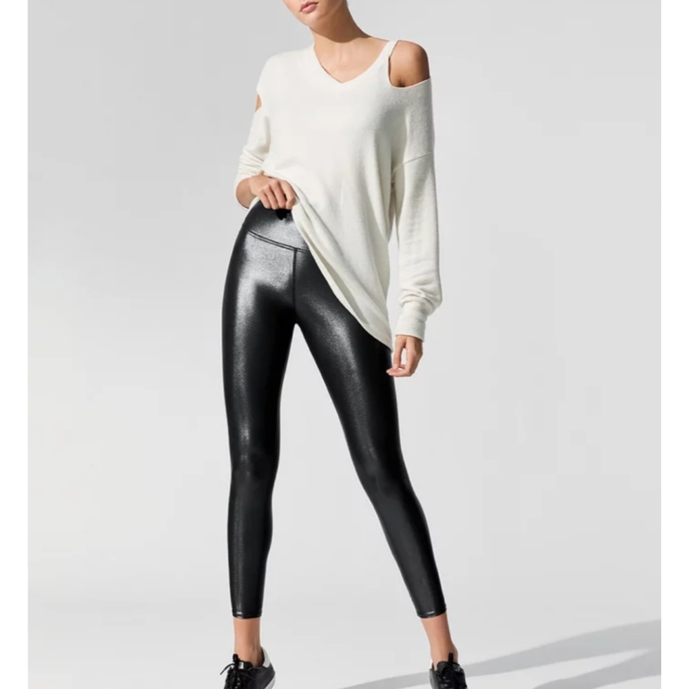 Carbon38 Black High-Shine Leggings
